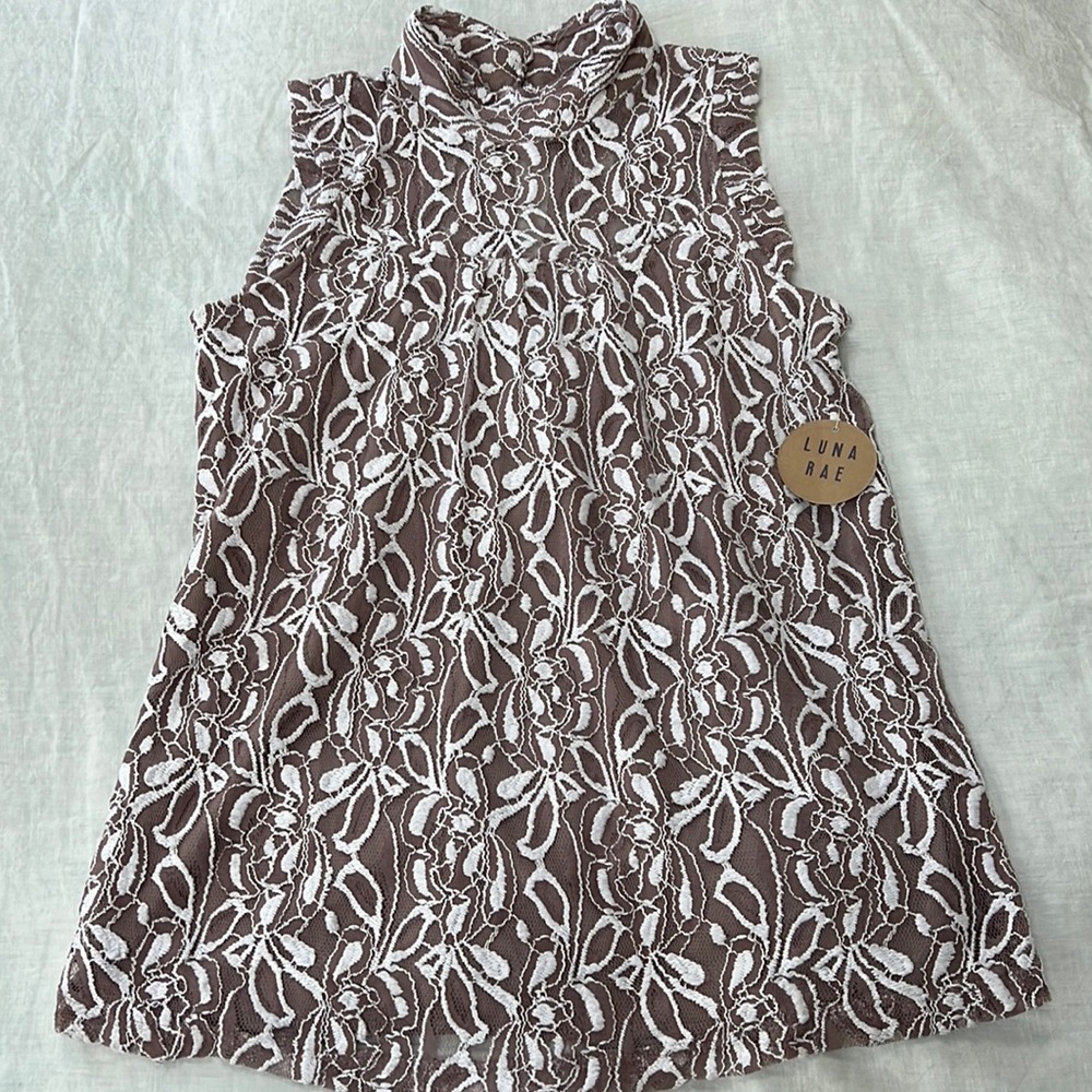 Luna Rae High Neck Nude/Ivory Lace Sleeveless Top Size Small NWT